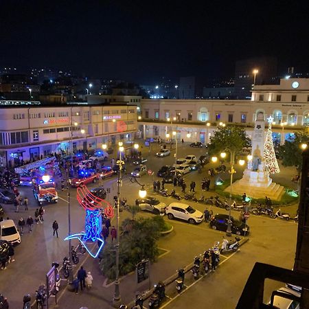 B&B Salerno Centrale ภายนอก รูปภาพ