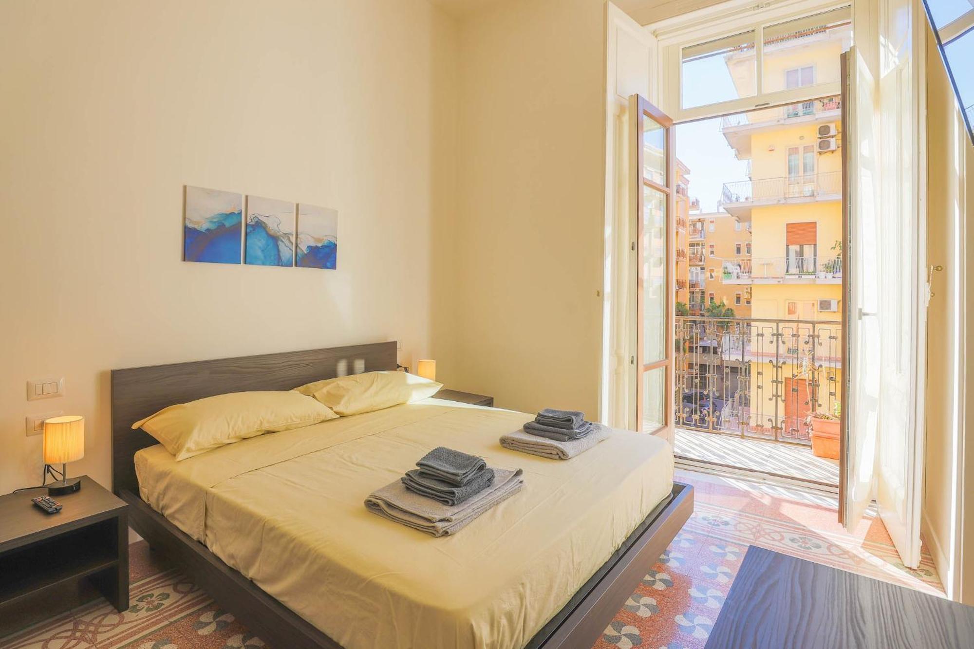 B&B Salerno Centrale ภายนอก รูปภาพ